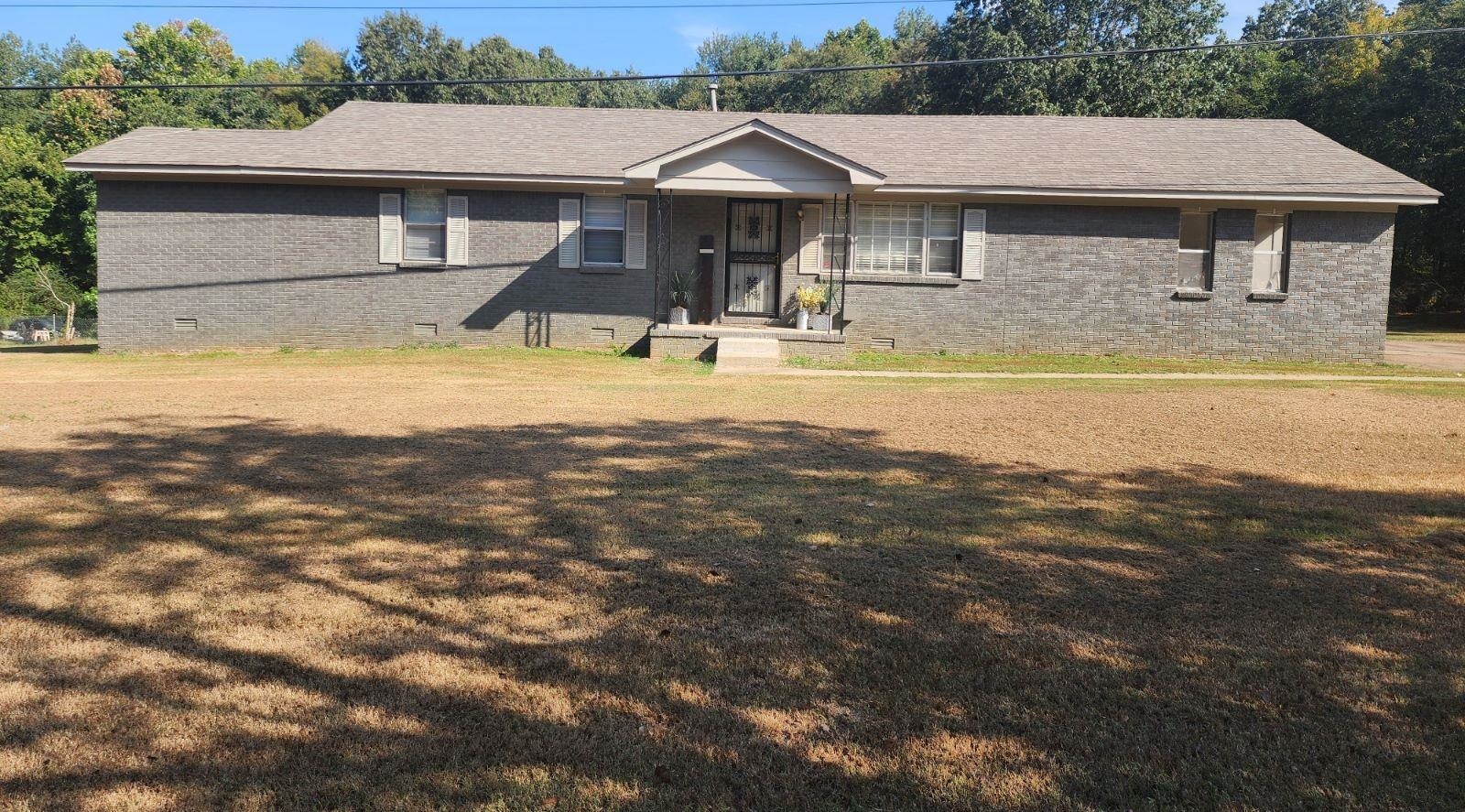 Warren Rd, Oakland, TN 38060