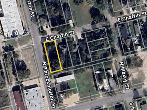 702 E Chaffin St, Sherman, TX, 75090-6002 | Card Image