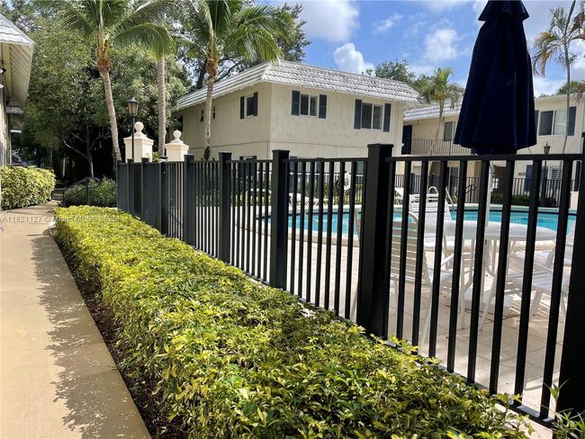 APT-27 - 8603 Sw 68 Th Ct, Condo with 1 bedrooms, 1 bathrooms and null parking in Pinecrest FL | Image 9