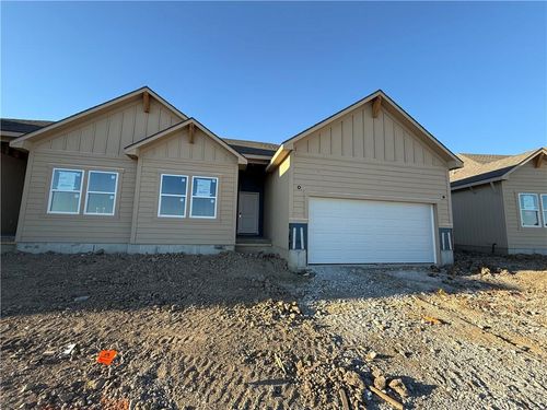 1212 Sw Windbrook Dr, Lee's Summit, MO, 64082 | Card Image