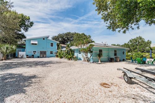 beachcomber-607 Betmor Lane, PALM HARBOR, FL, 34683 | Card Image