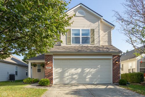 440 Grabill Dr, Westfield, IN, 46074-8011 | Card Image