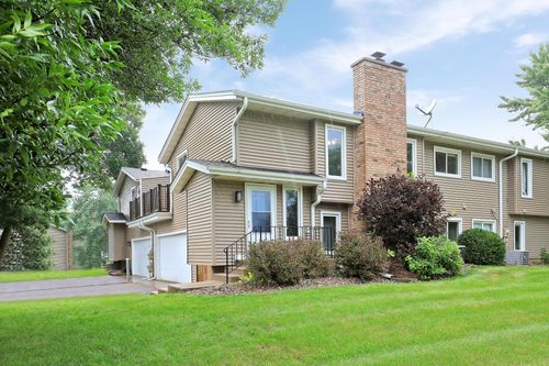 16111 Flagstaff Ct N, Rosemount, MN, 55068-1255 | Card Image
