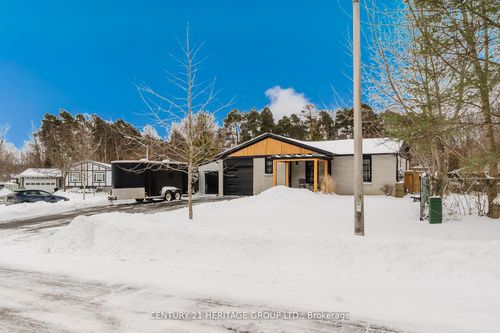 7 Crawford Cir, Beeton, ON, L0G1A0 | Card Image