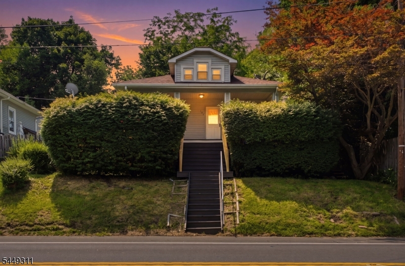 Residential Lease in Andover Boro 2