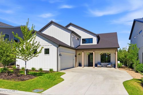 452 N Farm Hill Ln, Midway, UT, 84049-1363 | Card Image