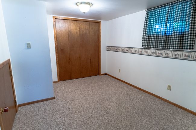 611 E King St, House other with 5 bedrooms, 2 bathrooms and null parking in East Helena MT | Image 18