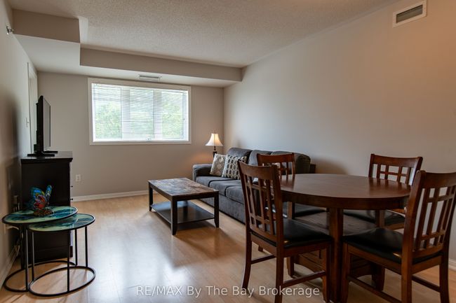211 - 16 Westbury Rd, Condo with 2 bedrooms, 2 bathrooms and 1 parking in Wasaga Beach ON | Image 15