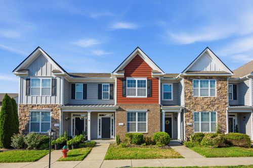 312 Manor Row, Pleasant View, TN, 37146-2901 | Card Image