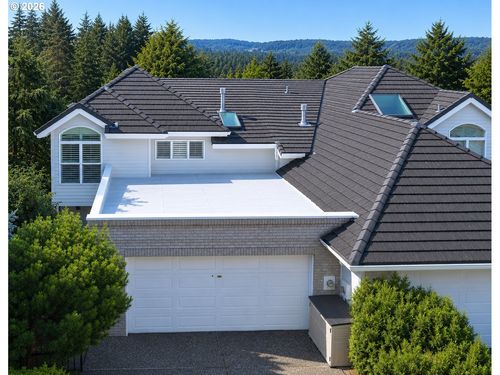18 Northview Ct, Lake Oswego, OR, 97035-1071 | Card Image