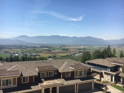 133-6026 Lindeman St, Chilliwack, BC, V2R0W1 | Card Image