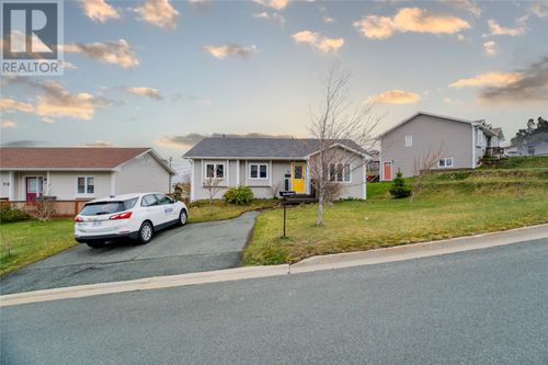94 Hibbs Rd, Conception Bay South, NL, A1X6X4 | Card Image