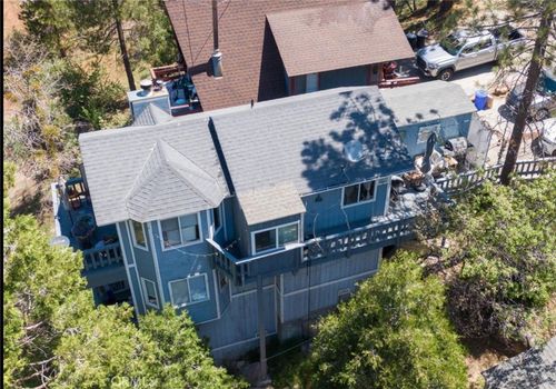 33010 Donner Ln, Running Springs, CA, 92382 | Card Image