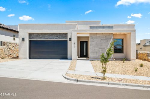 816 Acton St, Horizon City, TX, 79928-7545 | Card Image