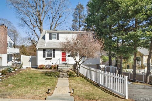 87 Center St, Irvington, NY, 10533-1321 | Card Image