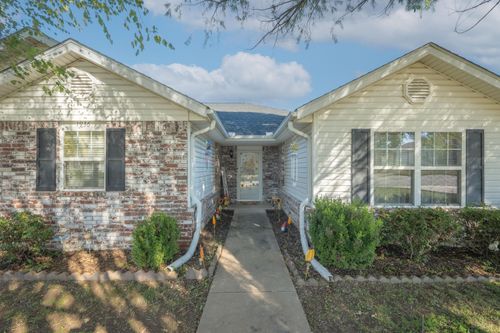 1936 Verdant Ave, Neosho, MO, 64850-8893 | Card Image