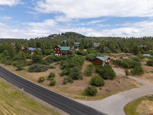 8 Caballero Dr, Pagosa Springs, CO, 81147-8365 | Card Image
