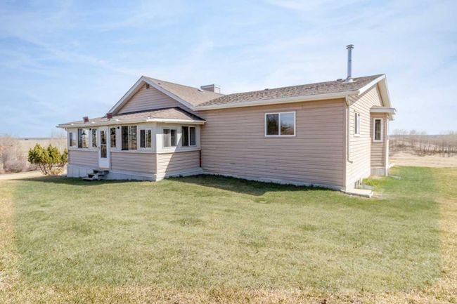 35175 Range Road 230, Home with 4 bedrooms, 2 bathrooms and 6 parking in Rural Red Deer County AB | Image 5