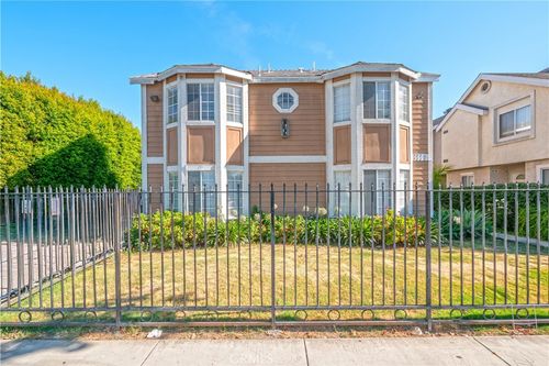 b-9228 Elm Vista Dr, Downey, CA, 90242 | Card Image