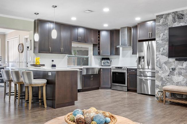 8420 Taft St, House other with 3 bedrooms, 1 bathrooms and null parking in Pembroke Pines FL | Image 12