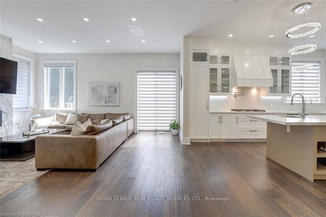 1164 Bridge Rd, House other with 5 bedrooms, 5 bathrooms and 4 parking in Oakville ON | Image 12