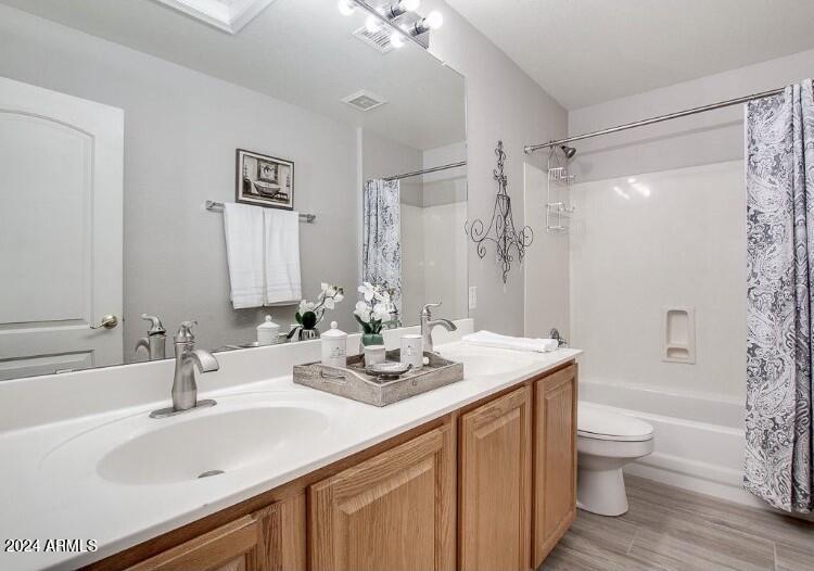 Residential Lease in Phoenix 2