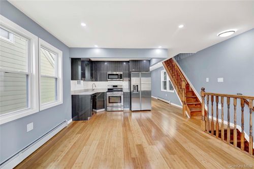 apt-21-170 E 118th St, New York, NY, 10035-4011 | Card Image