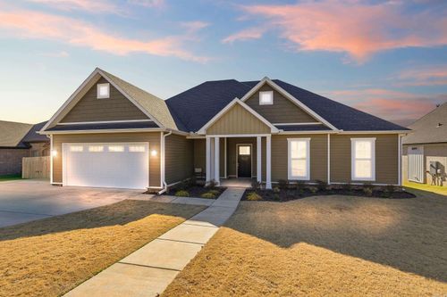 9141 Rapid Water Dr, Sherwood, AR, 72120-2800 | Card Image