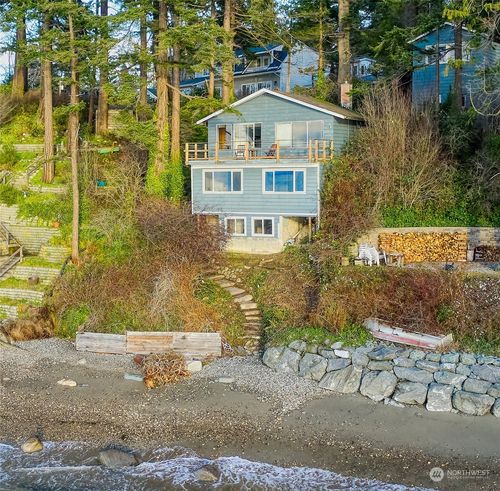 395 W Bluff Road, Point Roberts, WA, 98281 | Card Image