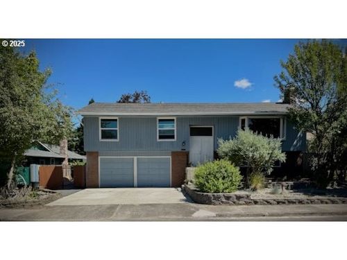 20784 Sw Rosa Dr, Beaverton, OR, 97078-1009 | Card Image