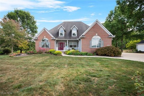 1832 Sandy Lake Rd, Ravenna, OH, 44266-8202 | Card Image