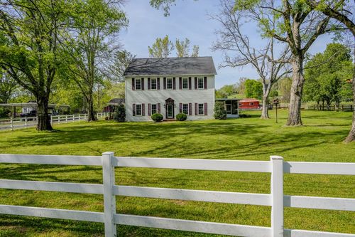 1199 Willis Branch Rd, Goodlettsville, TN, 37072-8434 | Card Image