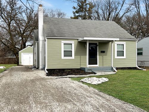 1172 E Woodrow Ave, Columbus, OH, 43207-2158 | Card Image