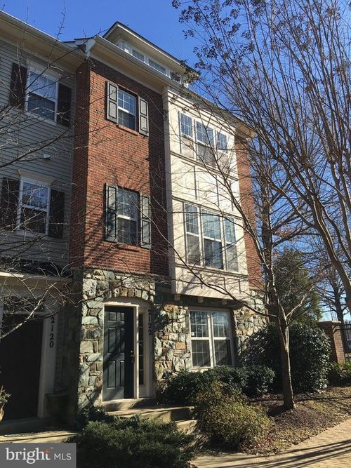 2122 Darcy Green Pl, SILVER SPRING, MD, 20910-1169 | Card Image