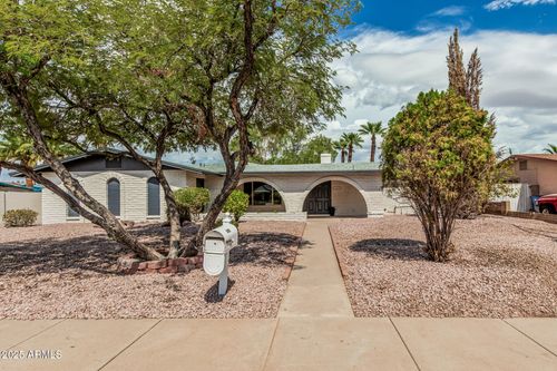 1630 E Greenway St, Mesa, AZ, 85203-4531 | Card Image