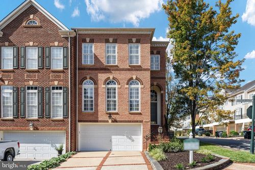 18533 Perdido Bay Ter, LEESBURG, VA, 20176-7464 | Card Image
