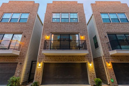 5307 Petty St, Houston, TX, 77007-1229 | Card Image