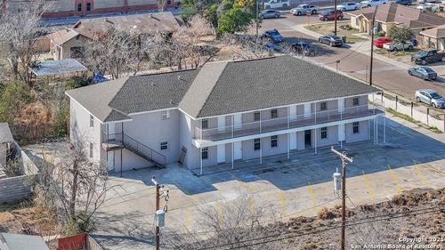 1303 Philadelphia St, Laredo, TX, 78041-4226 | Card Image