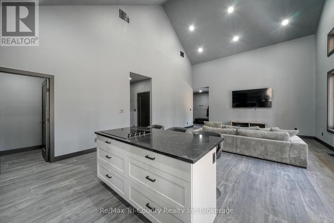 1498 12 Th Concession Rd, House other with 3 bedrooms, 2 bathrooms and 14 parking in Langton ON | Image 11