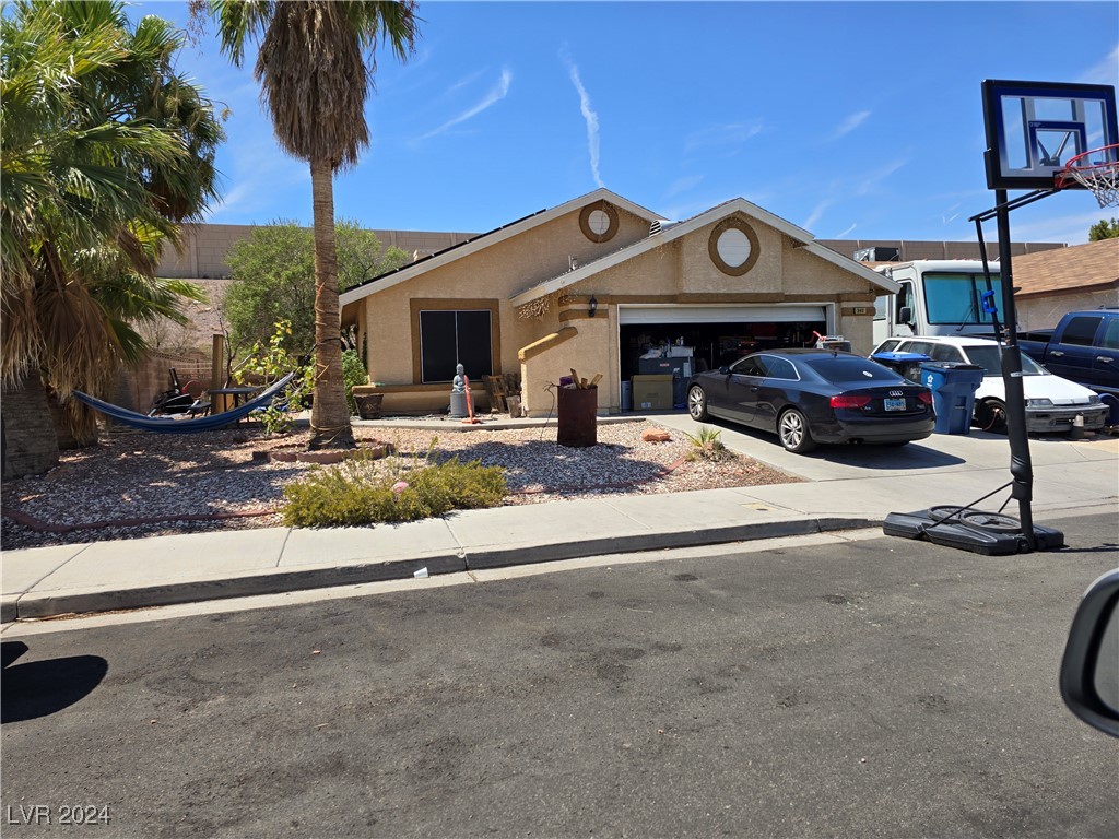 Wintercress Dr, Henderson, NV 89002