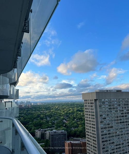 3504-1 Bloor St E, Toronto, ON, M4W0A8 | Card Image