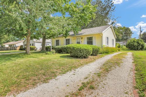 1808 Garden Hills Dr, Champaign, IL, 61821-1526 | Card Image
