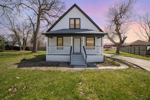 2938 Jackson St, Saginaw, MI, 48604-2320 | Card Image