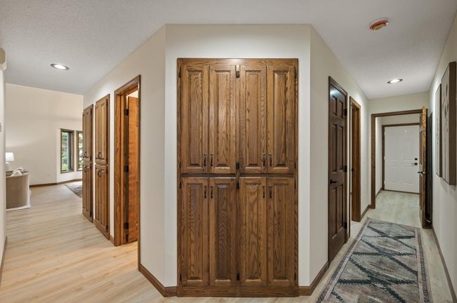 32_5687_Dunlap32_mls.jpg | Image 32