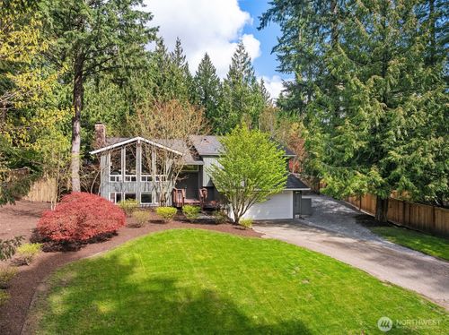22018 Se 35th Street, Sammamish, WA, 98075 | Card Image