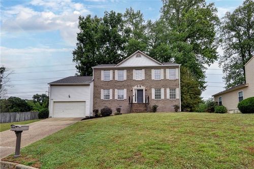 132 Wellington Dr, Williamsburg, VA, 23185-5775 | Card Image