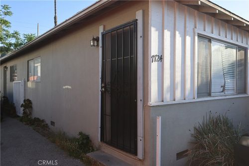 7724 Yates St, Tujunga, CA, 91042-2132 | Card Image