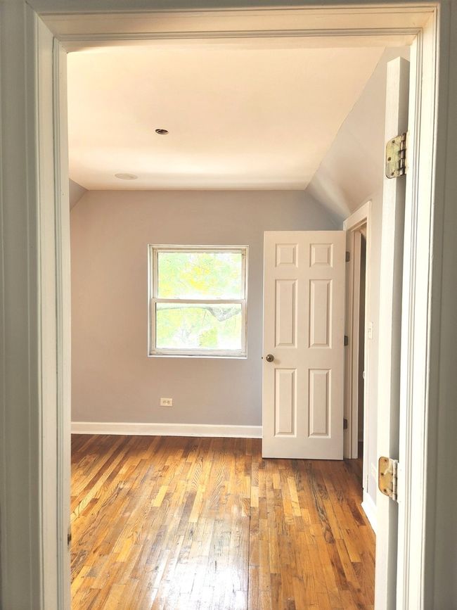 APT-2 - 5325 S Honore St, Home with 3 bedrooms, 2 bathrooms and null parking in Chicago IL | Image 20