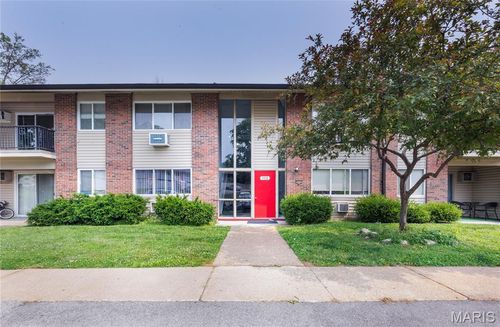 unit-e-9920 Bunker Hill Dr, Saint Louis, MO, 63123-7456 | Card Image