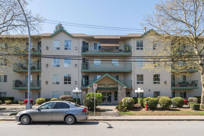 205 - 2435 Center Street, Condo with 2 bedrooms, 2 bathrooms and 1 parking in Abbotsford BC | Image 2